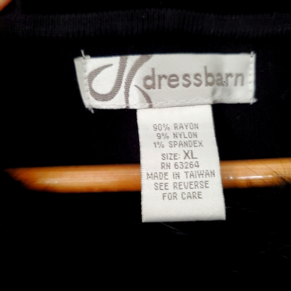 DRESS BARN Sz XL Black Rayon Knit Sweater Black Faux Fur Collar Mobwife Dressy - Picture 2 of 14